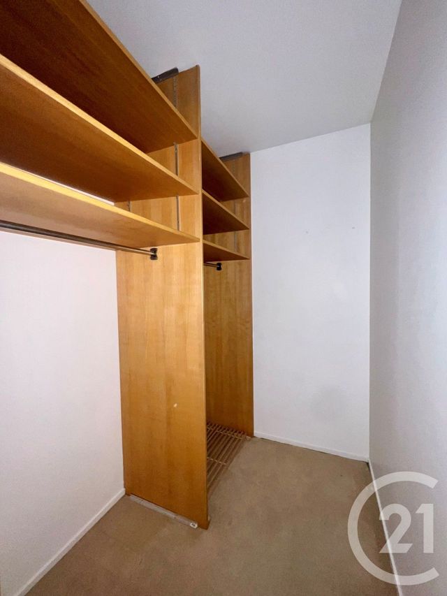 Appartement F3 &agrave; louer - 3 pi&egrave;ces - 66 m2 - Paris - 75013 - ILE-DE-FRANCE