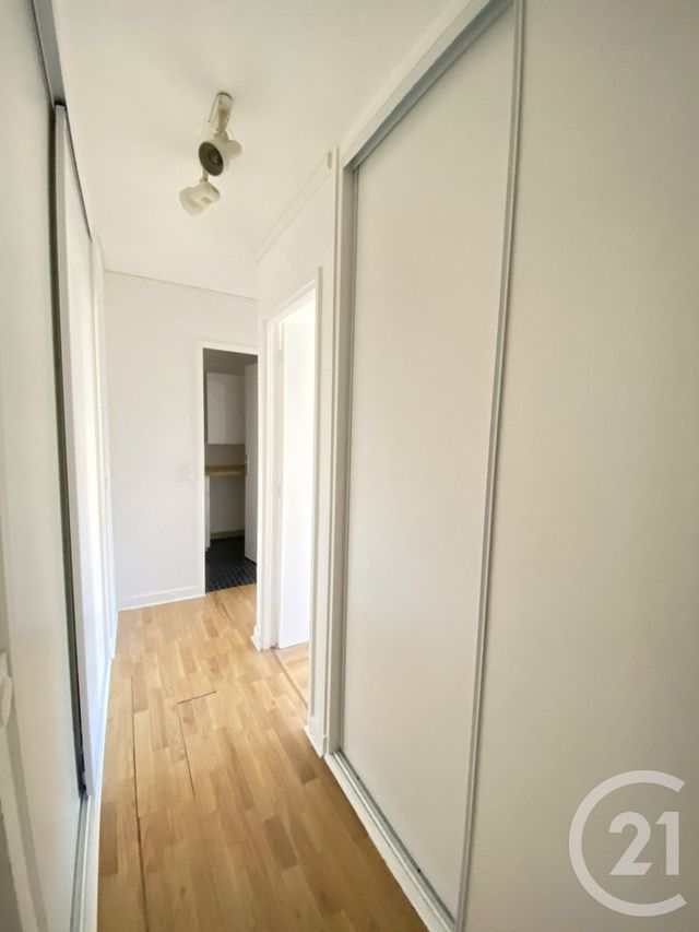 Appartement F3 &agrave; louer - 3 pi&egrave;ces - 63,12 m2 - Paris - 75013 - ILE-DE-FRANCE