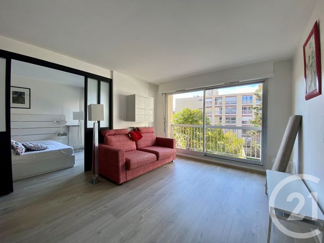 Appartement F2 &agrave; louer - 2 pi&egrave;ces - 44 m2 - Paris - 75013 - ILE-DE-FRANCE