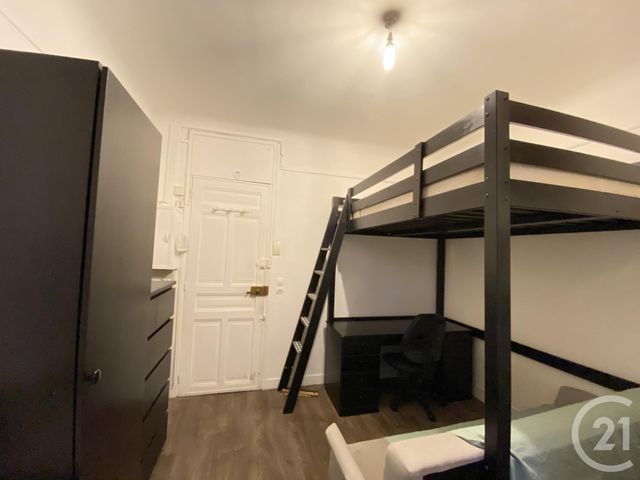 Appartement F1 &agrave; louer - 1 pi&egrave;ce - 15 m2 - Paris - 75013 - ILE-DE-FRANCE
