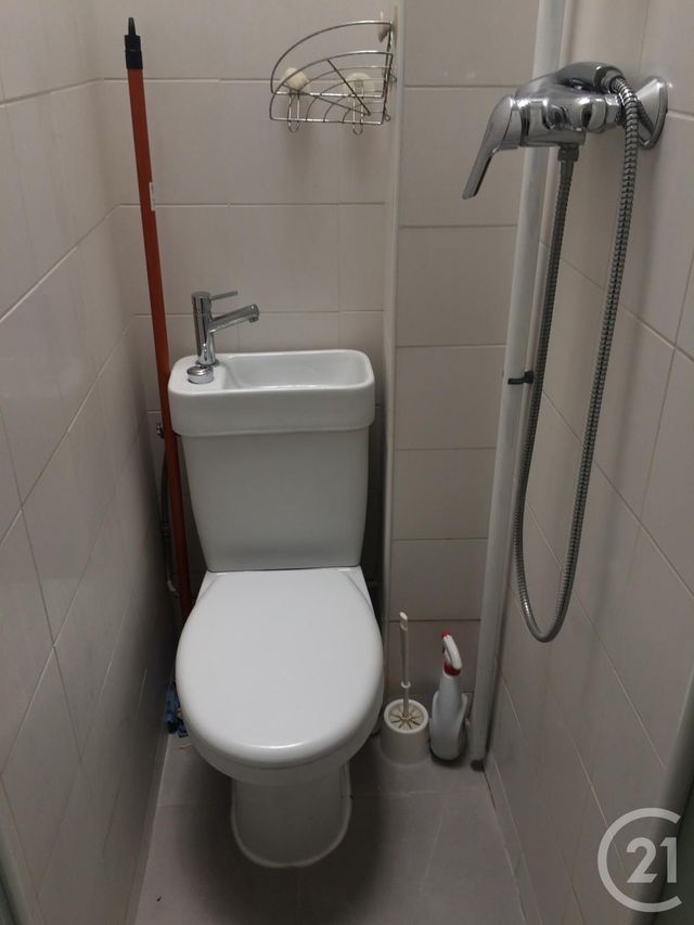 Appartement F1 &agrave; louer - 1 pi&egrave;ce - 12 m2 - Paris - 75013 - ILE-DE-FRANCE