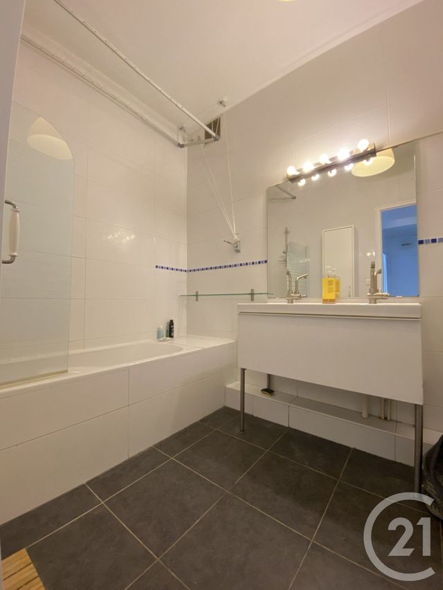 Appartement F4 &agrave; louer - 4 pi&egrave;ces - 95,14 m2 - Paris - 75013 - ILE-DE-FRANCE