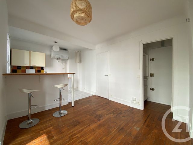 Appartement Studio &agrave; louer - 1 pi&egrave;ce - 23,70 m2 - Paris - 75013 - ILE-DE-FRANCE
