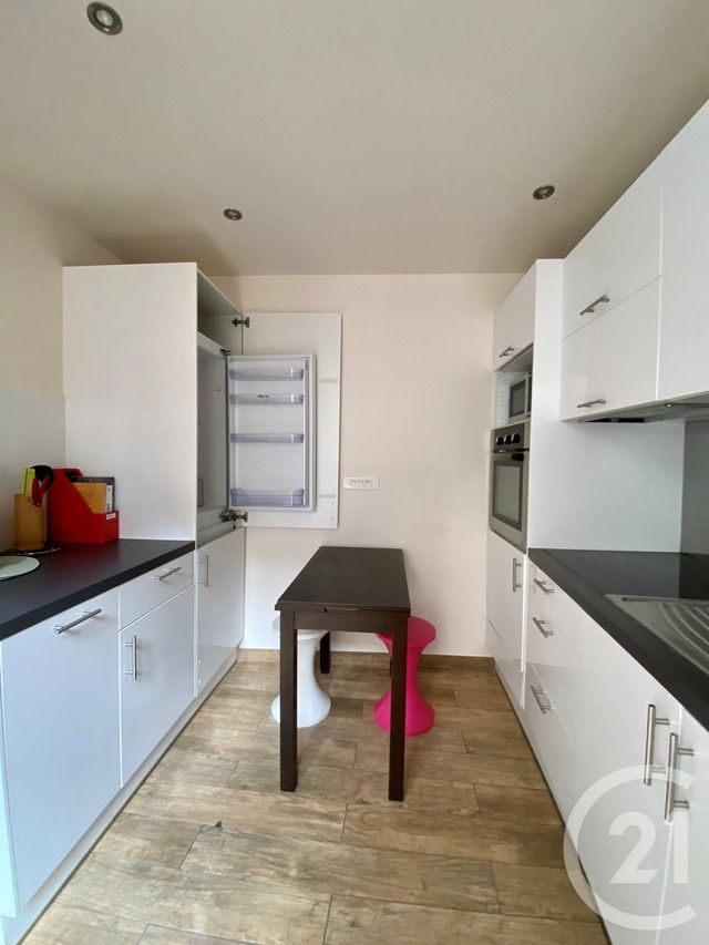 Appartement F1 &agrave; louer - 1 pi&egrave;ce - 23,73 m2 - Paris - 75011 - ILE-DE-FRANCE