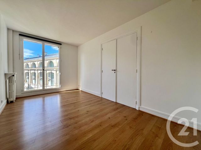 Appartement F3 à louer PARIS