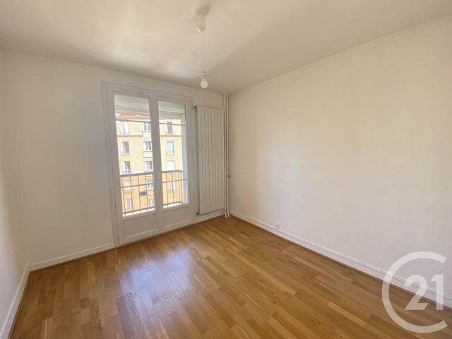 Appartement F3 &agrave; louer - 3 pi&egrave;ces - 70,15 m2 - Paris - 75013 - ILE-DE-FRANCE