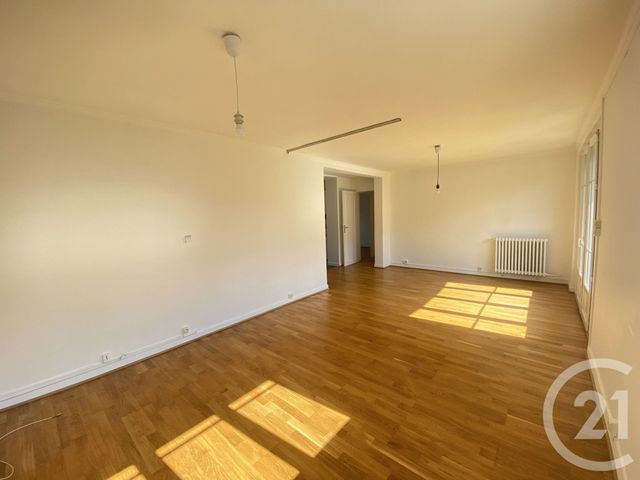 Appartement F3 &agrave; louer - 3 pi&egrave;ces - 70,15 m2 - Paris - 75013 - ILE-DE-FRANCE