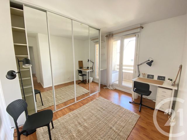 Appartement F4 &agrave; louer - 4 pi&egrave;ces - 91 m2 - Le Kremlin Bicetre - 94 - ILE-DE-FRANCE