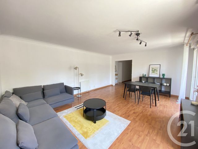 Appartement F4 &agrave; louer - 4 pi&egrave;ces - 91 m2 - Le Kremlin Bicetre - 94 - ILE-DE-FRANCE