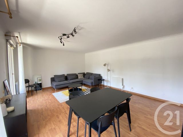 Appartement F4 &agrave; louer - 4 pi&egrave;ces - 91 m2 - Le Kremlin Bicetre - 94 - ILE-DE-FRANCE