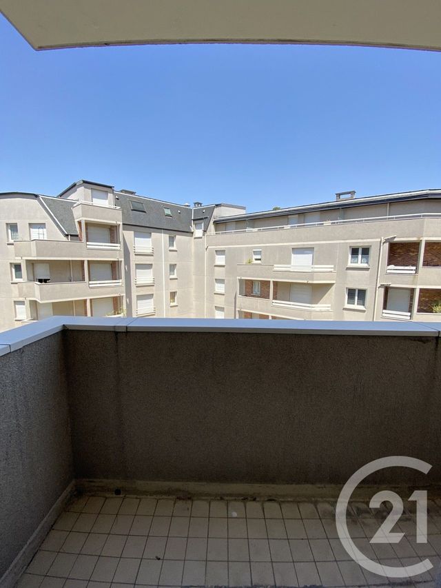 Appartement F4 &agrave; louer - 4 pi&egrave;ces - 91 m2 - Le Kremlin Bicetre - 94 - ILE-DE-FRANCE