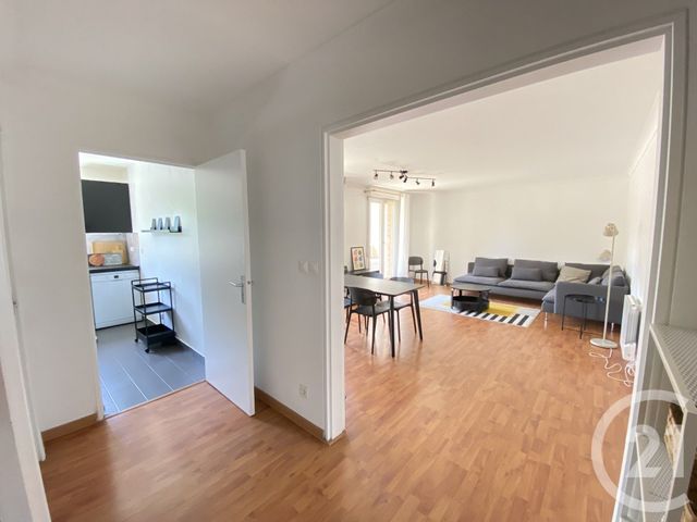 Appartement F4 &agrave; louer - 4 pi&egrave;ces - 91 m2 - Le Kremlin Bicetre - 94 - ILE-DE-FRANCE