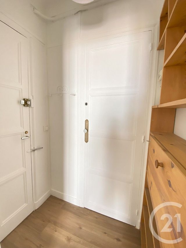 Appartement F1 &agrave; louer - 1 pi&egrave;ce - 22,66 m2 - Paris - 75013 - ILE-DE-FRANCE
