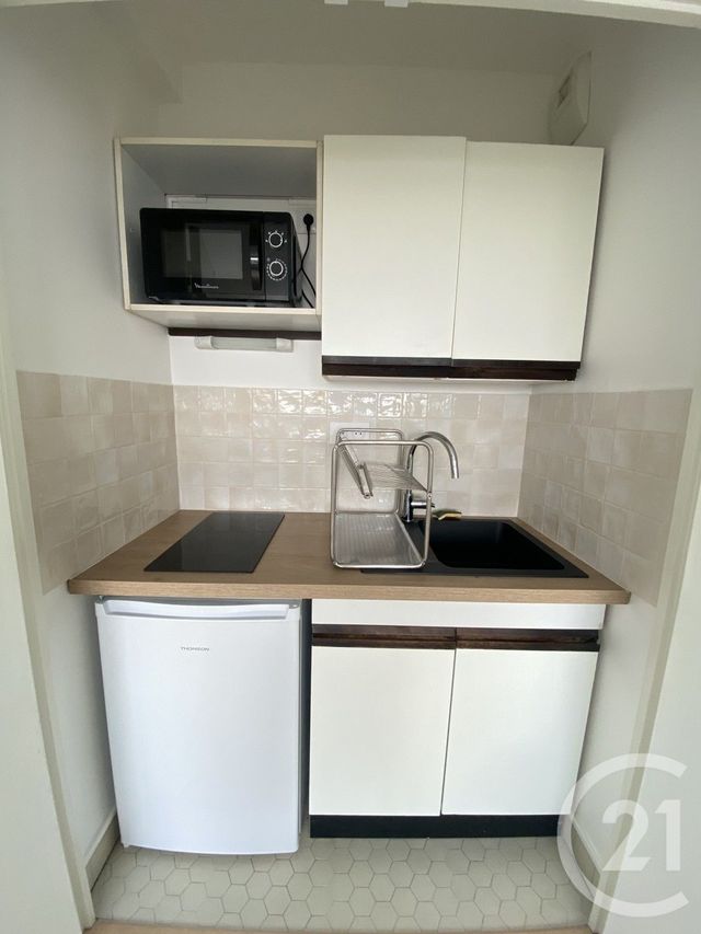 Appartement F1 &agrave; louer - 1 pi&egrave;ce - 22,61 m2 - Paris - 75014 - ILE-DE-FRANCE