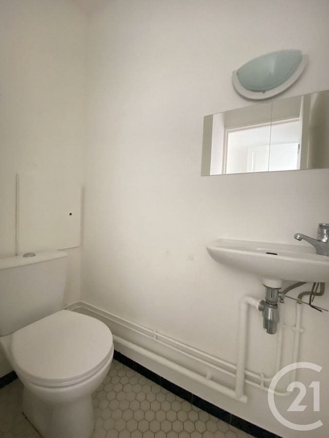 Appartement F4 &agrave; louer - 4 pi&egrave;ces - 80,56 m2 - Paris - 75013 - ILE-DE-FRANCE