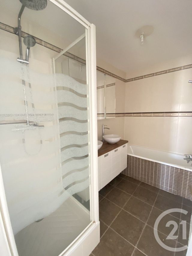 Appartement F4 &agrave; louer - 4 pi&egrave;ces - 80,56 m2 - Paris - 75013 - ILE-DE-FRANCE