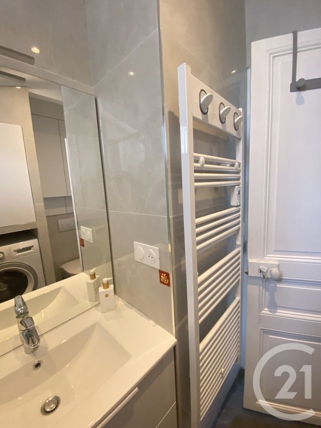 Appartement F3 &agrave; louer - 3 pi&egrave;ces - 55,09 m2 - Paris - 75013 - ILE-DE-FRANCE