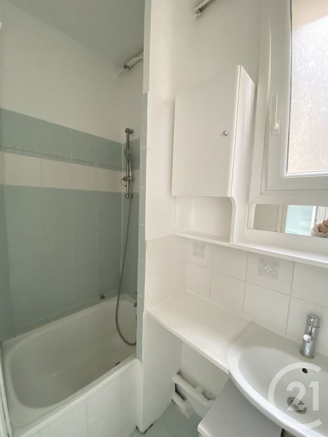 Appartement F2 &agrave; louer - 2 pi&egrave;ces - 35 m2 - Paris - 75014 - ILE-DE-FRANCE
