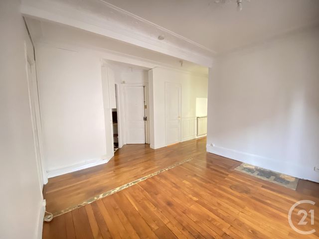 Appartement F3 &agrave; louer - 3 pi&egrave;ces - 56,82 m2 - Paris - 75013 - ILE-DE-FRANCE