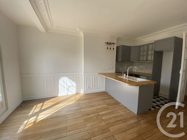 Appartement F3 à louer PARIS
