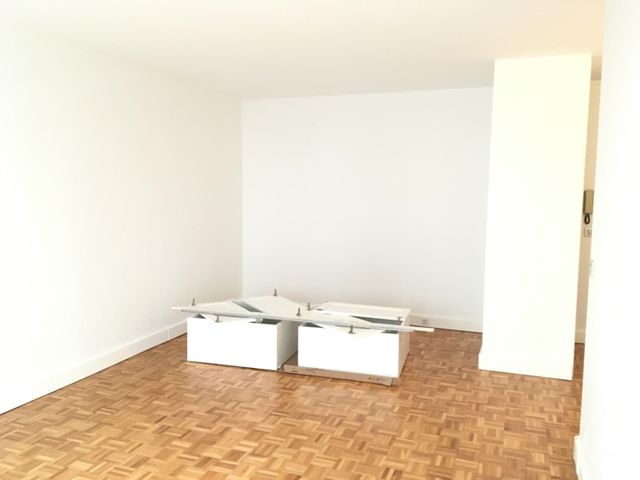Appartement F2 &agrave; louer - 2 pi&egrave;ces - 52,71 m2 - Paris - 75013 - ILE-DE-FRANCE