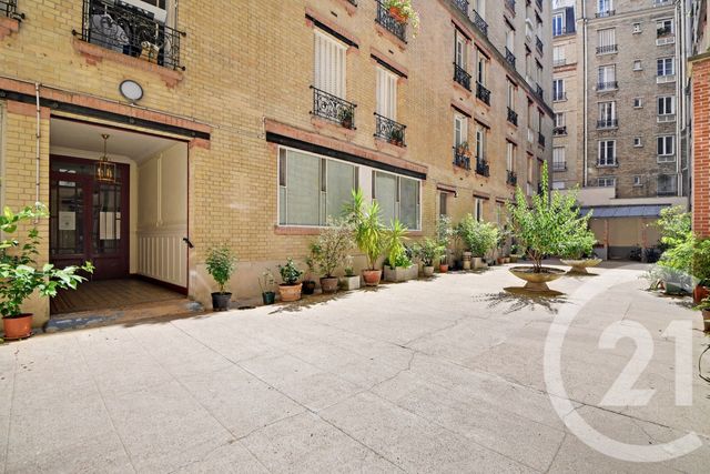 Appartement F2 à vendre - 3 pièces - 60,56 m2 - Paris - 75015 - ILE-DE-FRANCE