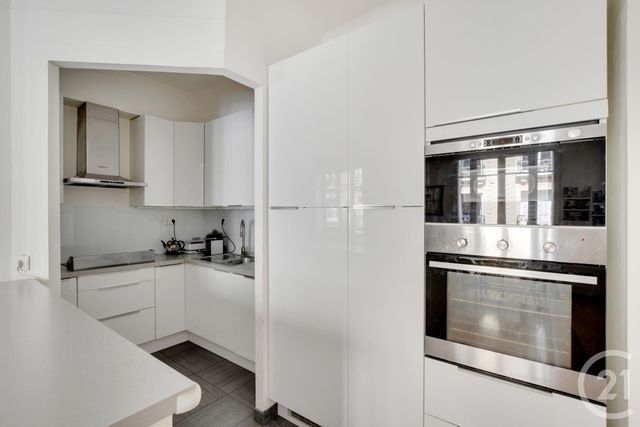 Afficher la photo en grand Appartement F4 à vendre - 4 pièces - 79,10 m2 - Paris - 75015 - ILE-DE-FRANCE