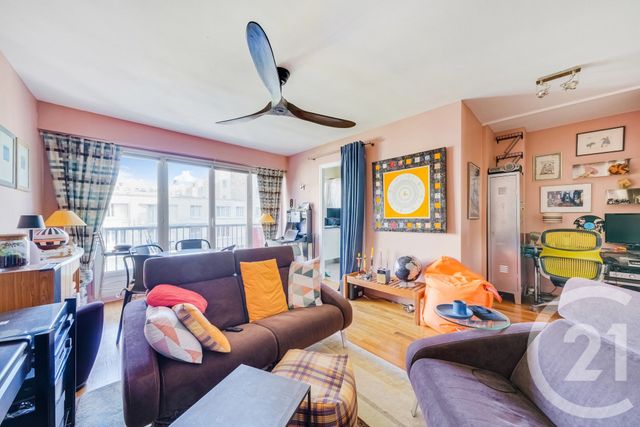 Appartement F2 &agrave; vendre - 2 pi&egrave;ces - 52,08 m2 - Paris - 75015 - ILE-DE-FRANCE
