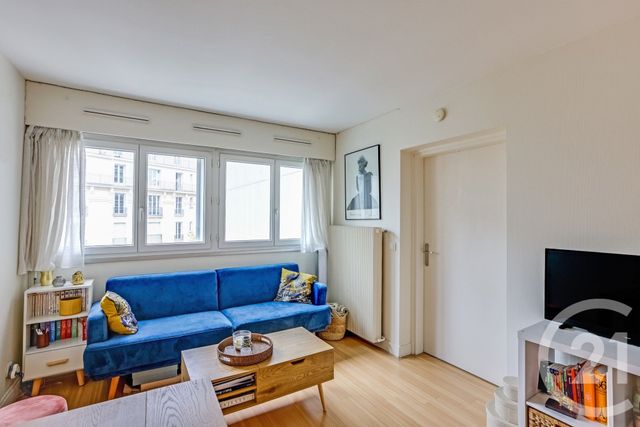 Appartement F1 à vendre PARIS