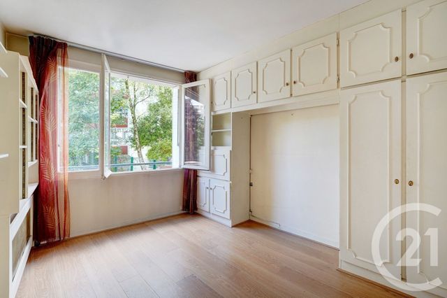 Appartement F5 à vendre - 5 pièces - 109,24 m2 - Paris - 75015 - ILE-DE-FRANCE