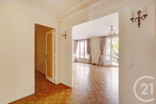 Appartement F5 à vendre - 5 pièces - 109,24 m2 - Paris - 75015 - ILE-DE-FRANCE