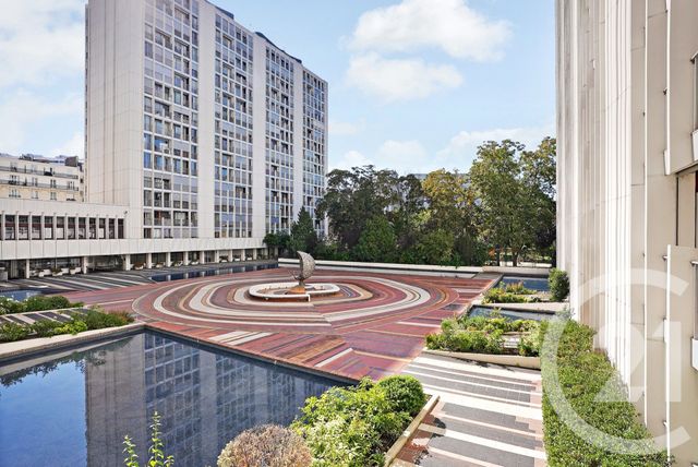 Appartement à vendre - 4 pièces - 82,53 m2 - Paris - 75015 - ILE-DE-FRANCE