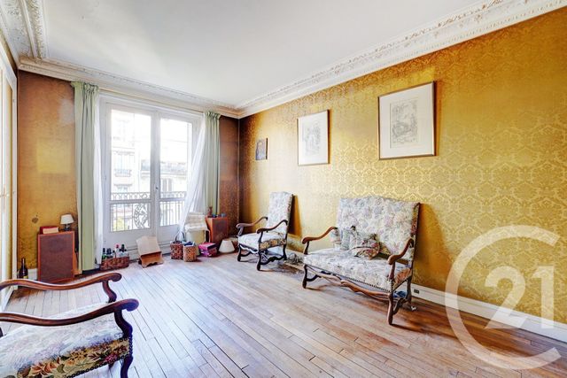 Afficher la photo en grand Appartement T5 à vendre - 5 pièces - 109,73 m2 - Paris - 75015 - ILE-DE-FRANCE