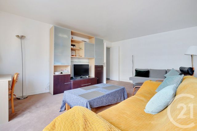 Appartement T3 à vendre - 3 pièces - 65,37 m2 - Paris - 75015 - ILE-DE-FRANCE