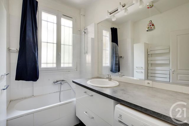 Appartement F4 à vendre - 4 pièces - 80 m2 - Paris - 75015 - ILE-DE-FRANCE