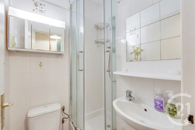 Appartement Studio &agrave; vendre - 1 pi&egrave;ce - 11,50 m2 - Paris - 75015 - ILE-DE-FRANCE