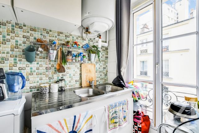 Appartement T2 &agrave; vendre - 2 pi&egrave;ces - 25,38 m2 - Paris - 75015 - ILE-DE-FRANCE