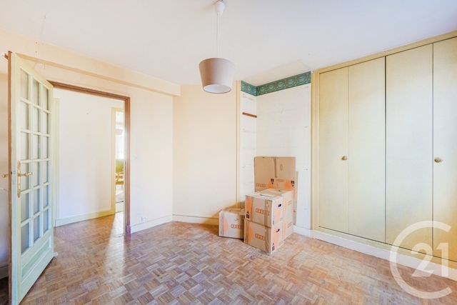 Appartement F4 &agrave; vendre - 4 pi&egrave;ces - 60,10 m2 - Paris - 75015 - ILE-DE-FRANCE