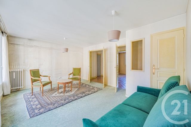 Appartement F4 &agrave; vendre - 4 pi&egrave;ces - 60,10 m2 - Paris - 75015 - ILE-DE-FRANCE