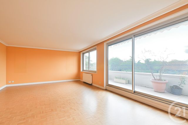 Appartement F7 Et + à vendre PARIS