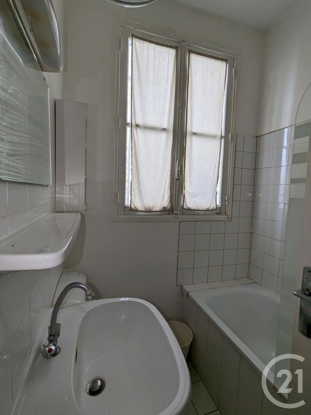 Appartement F1 &agrave; louer - 1 pi&egrave;ce - 18,72 m2 - Paris - 75009 - ILE-DE-FRANCE