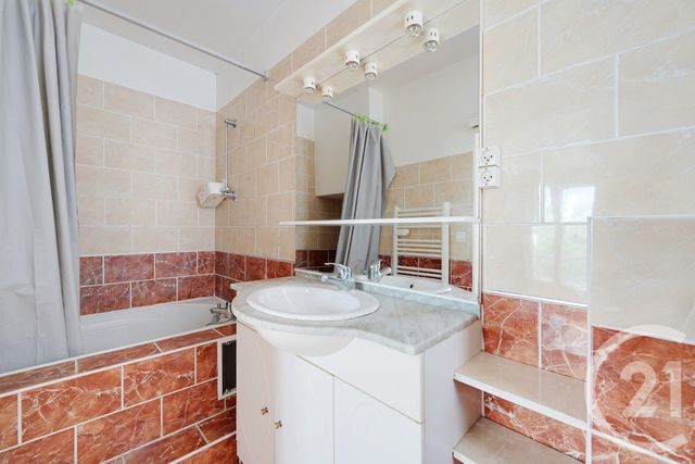 Afficher la photo en grand Appartement F2 à vendre - 2 pièces - 39,18 m2 - Paris - 75019 - ILE-DE-FRANCE