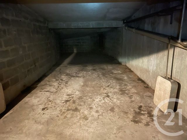 Parking à louer - 20 m2 - Paris - 75013 - ILE-DE-FRANCE