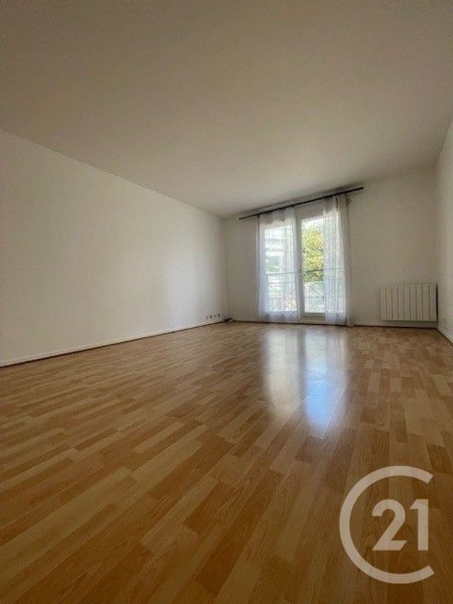 Appartement T3 à louer - 3 pièces - 71,14 m2 - Paris - 75019 - ILE-DE-FRANCE
