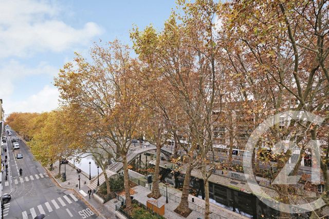 Appartement F5 à vendre - 5 pièces - 96 m2 - Paris - 75010 - ILE-DE-FRANCE