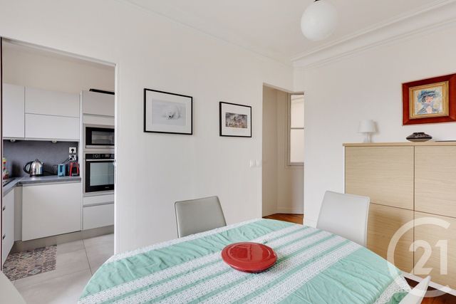 Afficher la photo en grand Appartement F3 à vendre - 3 pièces - 53 m2 - Paris - 75015 - ILE-DE-FRANCE