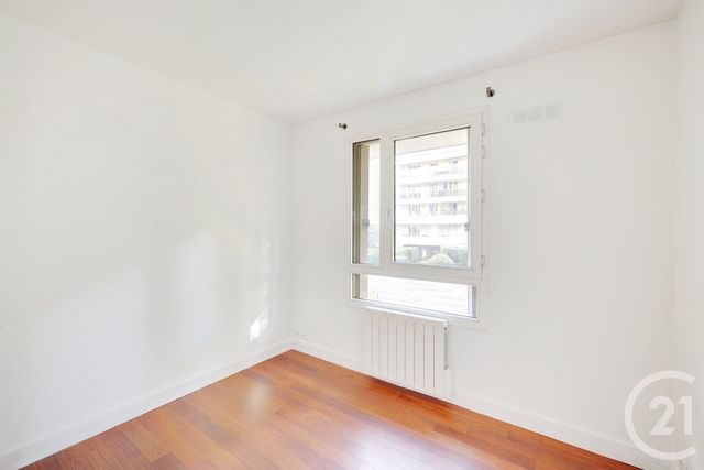 Afficher la photo en grand Appartement F4 à vendre - 4 pièces - 79,90 m2 - Asnieres Sur Seine - 92 - ILE-DE-FRANCE