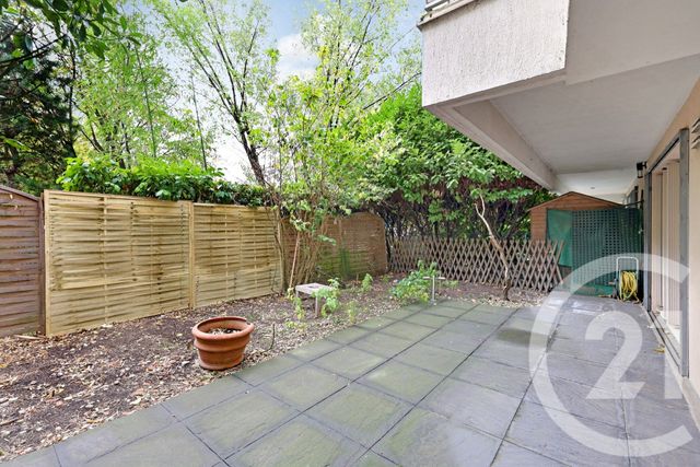 Afficher la photo en grand Appartement F4 à vendre - 4 pièces - 79,90 m2 - Asnieres Sur Seine - 92 - ILE-DE-FRANCE