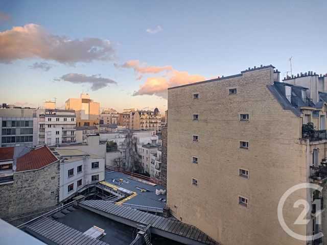 Afficher la photo en grand Appartement Studio à louer - 1 pièce - 32,97 m2 - Paris - 75012 - ILE-DE-FRANCE