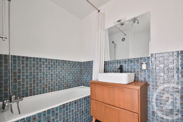 Appartement F1 à vendre - 1 pièce - 33,51 m2 - Paris - 75011 - ILE-DE-FRANCE